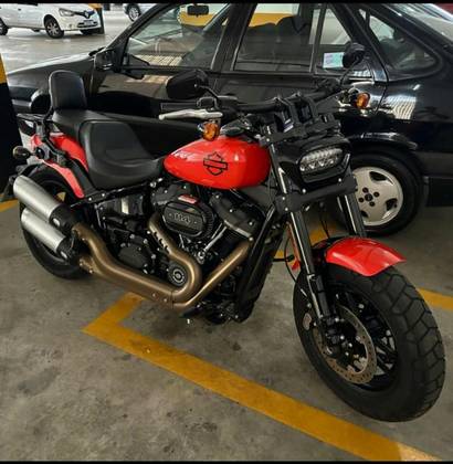 HARLEY-DAVIDSON SOFTAIL FAT BOB 114 